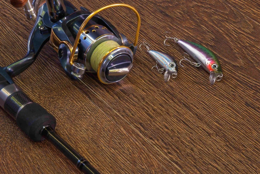 spinning reel with trigger